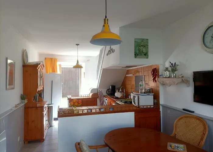 Maison Paisible Avec Parking