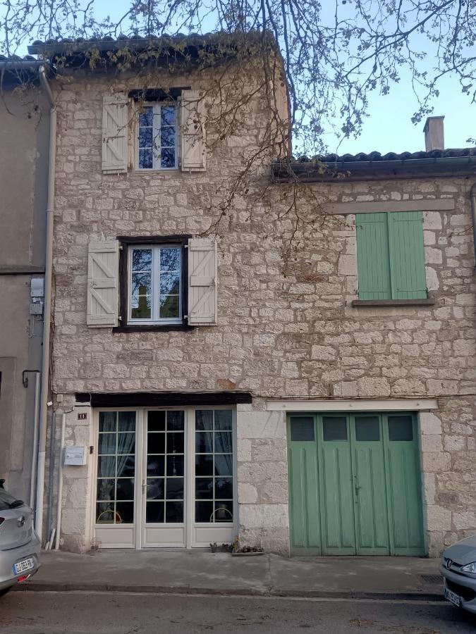Homestay Maison Paisible Avec Parking
